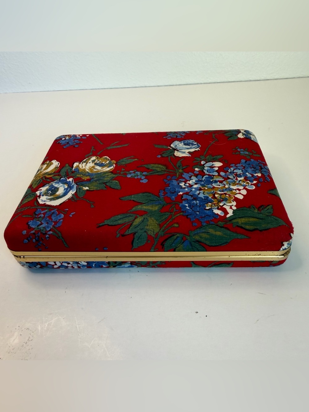 Red Floral Jewelry Travel Case